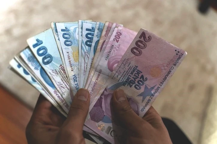 Zamlı emekli maaşı ödeme günleri 2025: SSK, Bağ-Kur ve Emekli Sandığı maaş farkları zaman yatacak? - 3